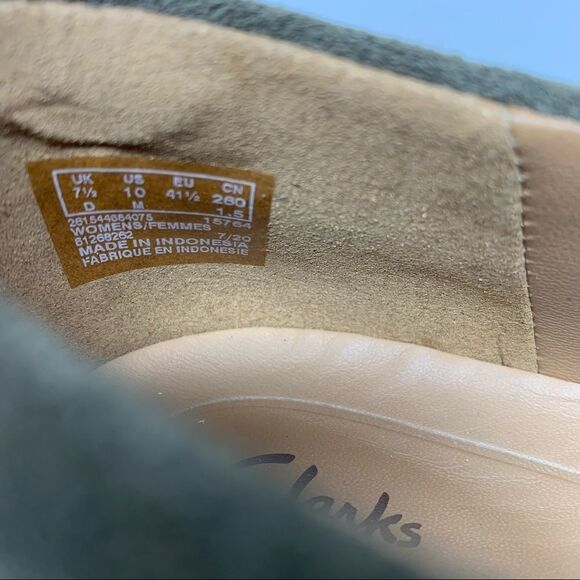 Clarks Rosely Leather Bootie - Picture 5 of 8